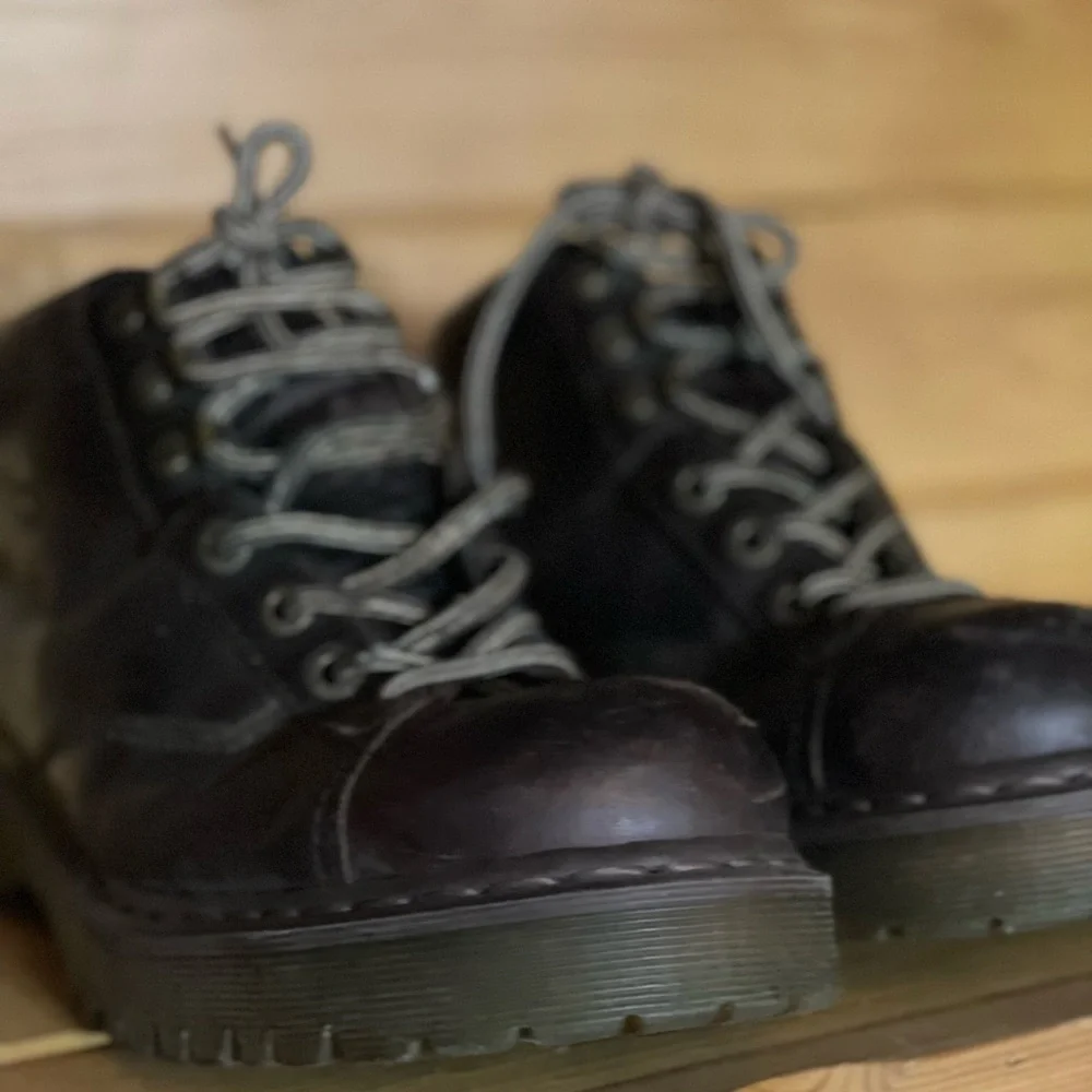 Vintage Doc Martens Men’s 8287 Size 13 Boots vintage y2k